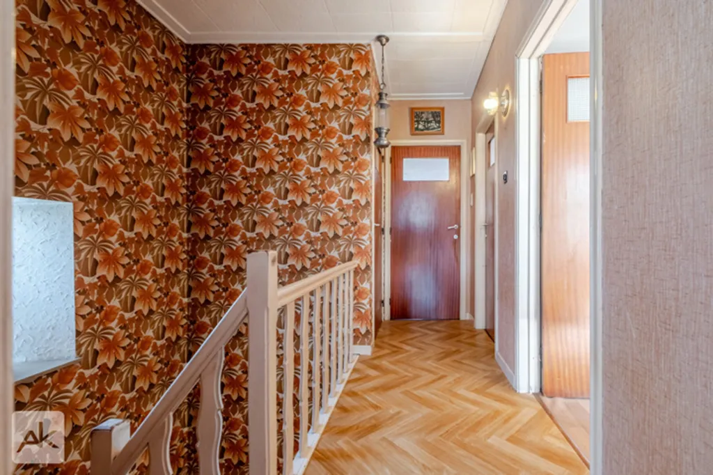 hallway_entrance