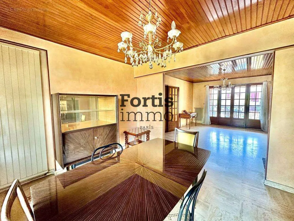dining_room