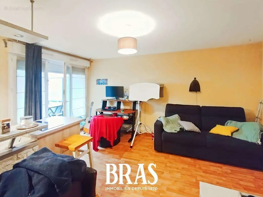 Elutuba - Studio with Terrace in Nantes Beaulieu