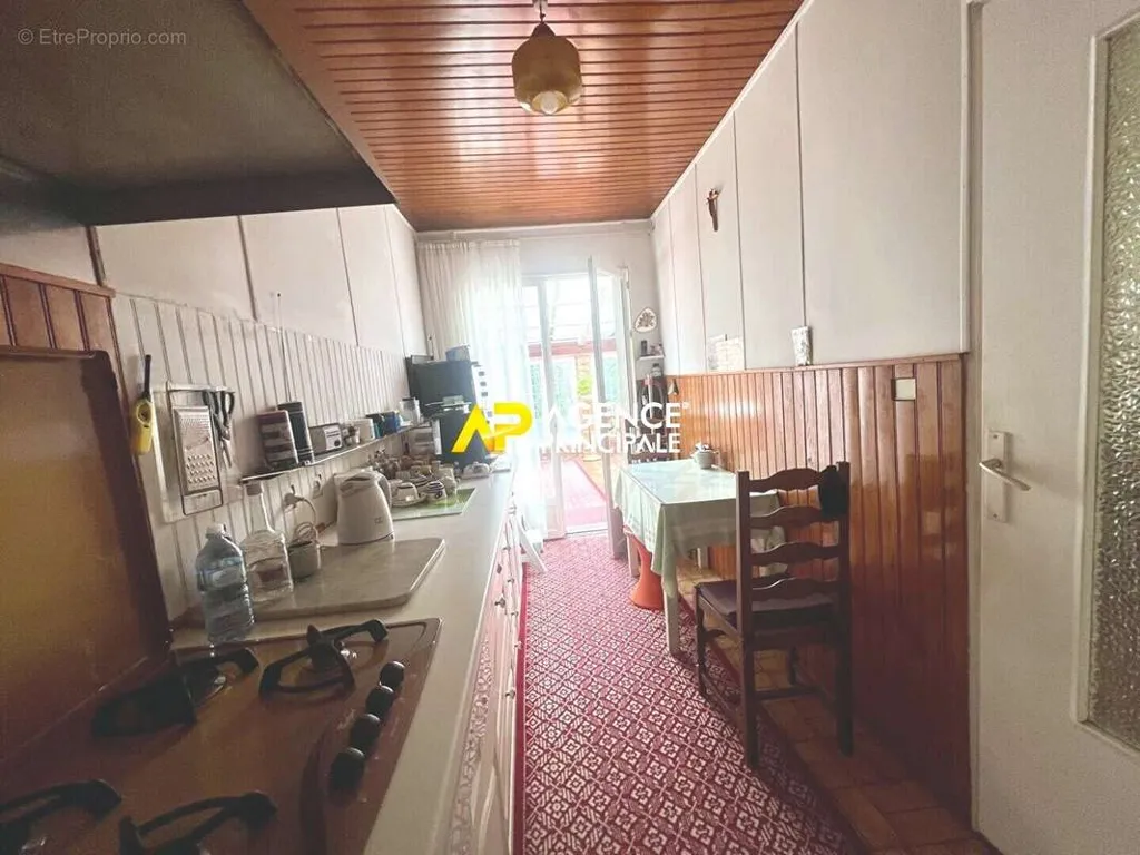 Cucina - 1930s House with Garden in Argenteuil