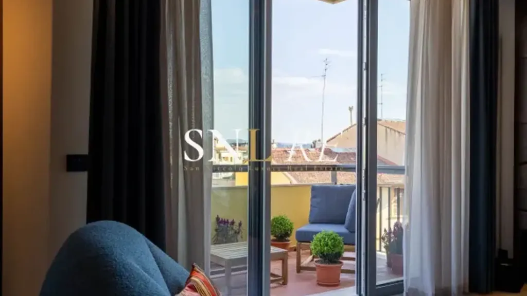 Rõdu - Design Apartment with Terraces in Florence