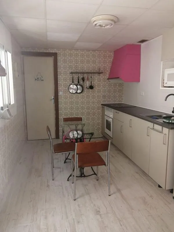 Cuisine - Terraced House with Seafront Access in Los Nietos