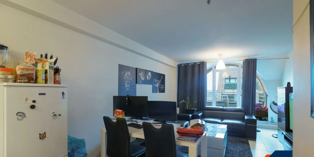 Elutuba - Duplex Apartment with Central Location in Ostend