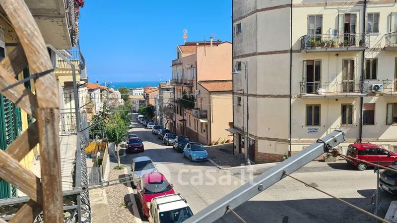 Välivaade - Restored Villa with Balcony in Vasto