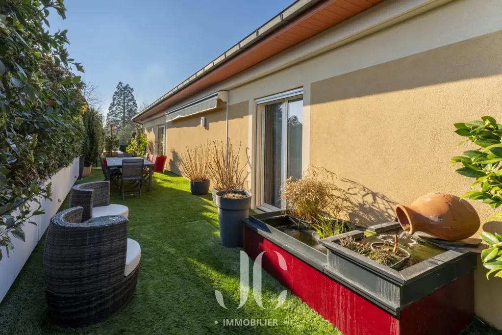 Aed - Luxury Flat with Terrace in Tassin-la-Demi-Lune
