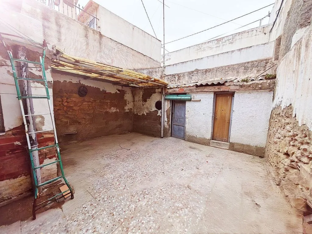 Aed - Terraced House with Patio in Asís, Alicante