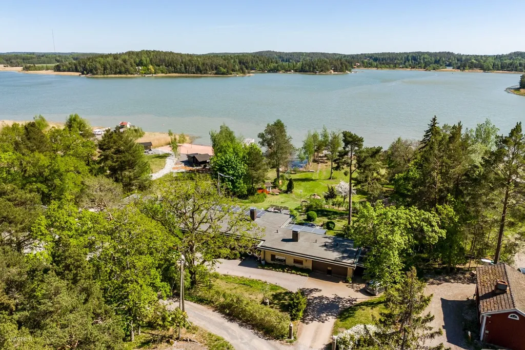 Vue aérienne - Beachfront House with Private Shore in Hirvensalo