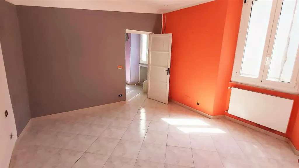 Toad - Spacious Apartment with Central Location in Campomorone