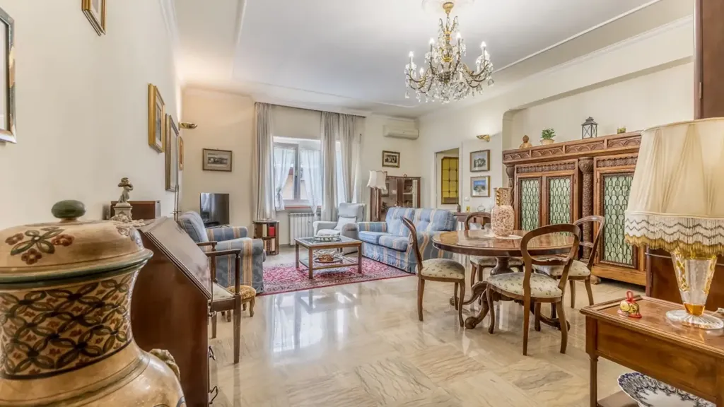 Soggiorno - Apartment with Balcony in Talenti, Rome