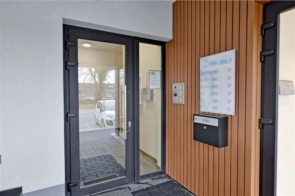 Hallway - Flat with Garden View in Mettet Centre