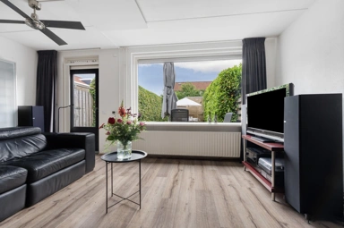 Séjour - Corner House with Garden in Westervoort