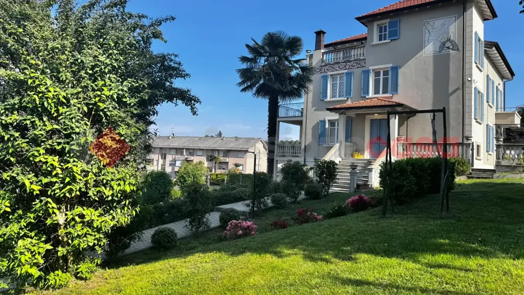 Extérieur - Historic Villa with Lake View in Arona