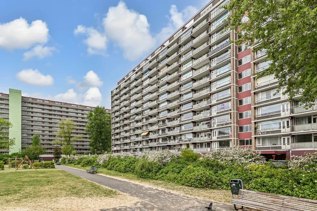 5-toaline korter asukohas Den Haag