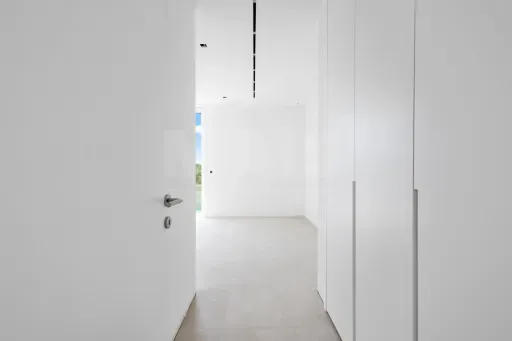 Esik - Contemporary House with Pool in Carvalhal