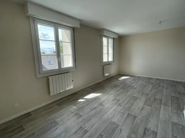 Pièces - Appartement T3 avec Ascenseur et Parking en Centre-Ville