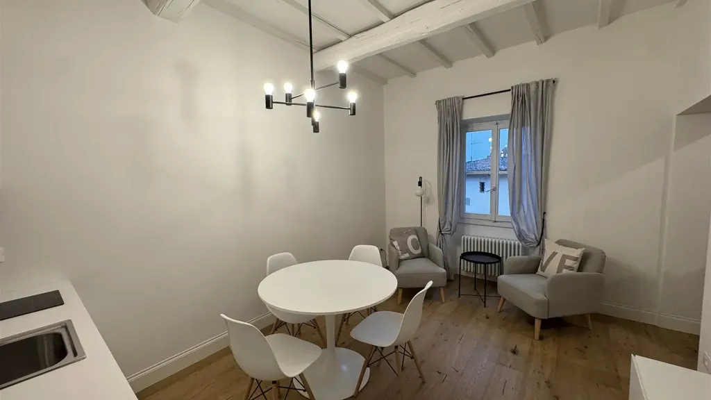 Salle à manger - Refurbished Flat with Bus Stop in Florence