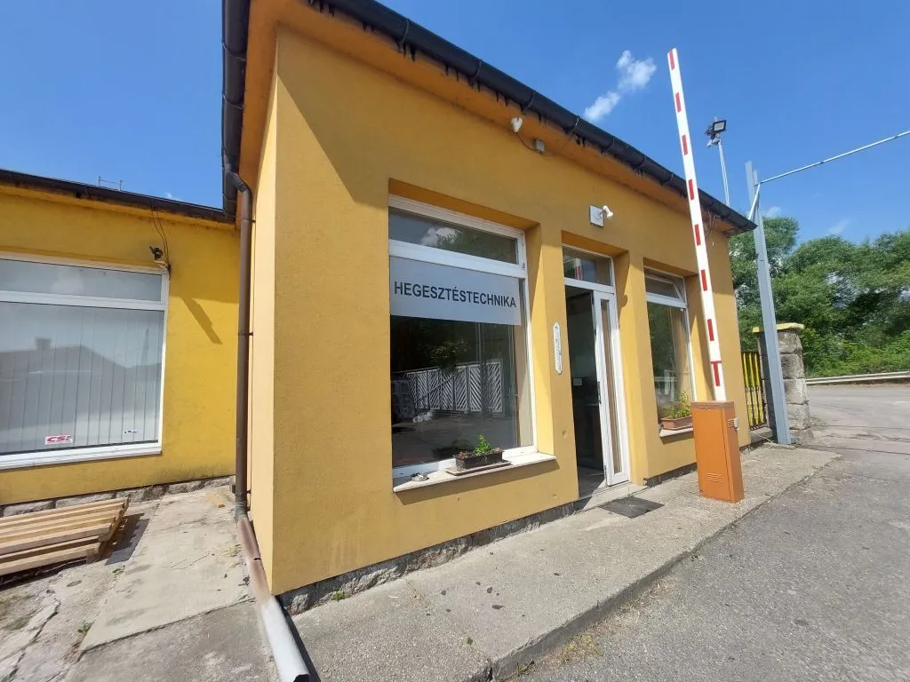 Välivaade - Publishing Workshop in Solymár, Near M10