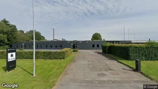 Välivaade - Warehouse with Loading Bay in Vamdrup