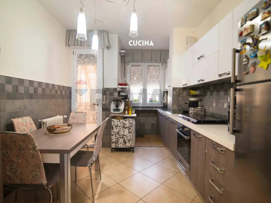 Cuisine - Three-Bedroom Apartment with Terraces in Roccastrada