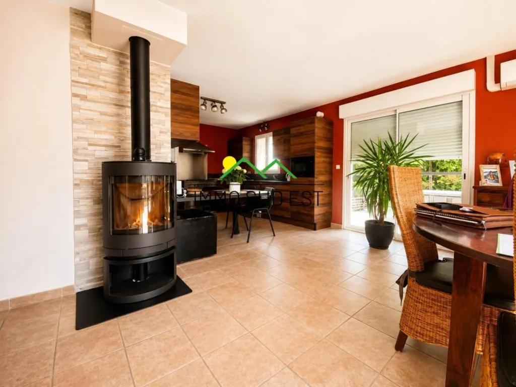 Elutuba - Ground Floor House with Pool in Darbres