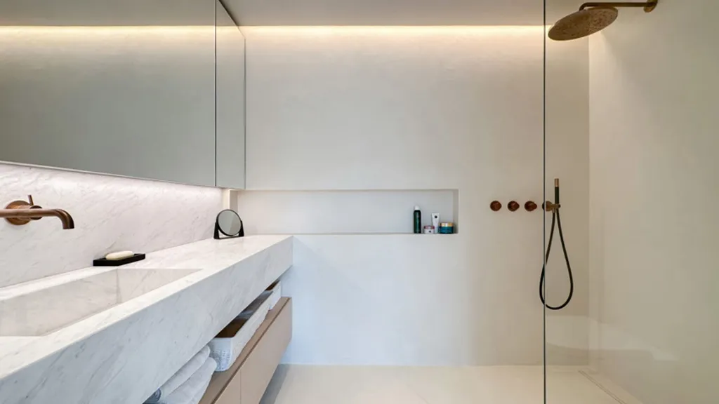 Bathrooms - Refined Duplex in Prominent Villa Residence, Zoute