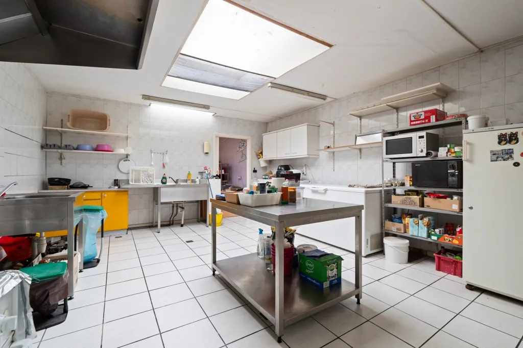 Cucina - Charming Townhouse with Garden in Central Zaventem