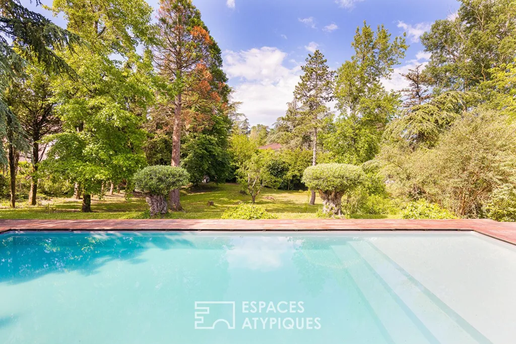 Piscine - Villa d'Architecte avec Piscine à Sorèze