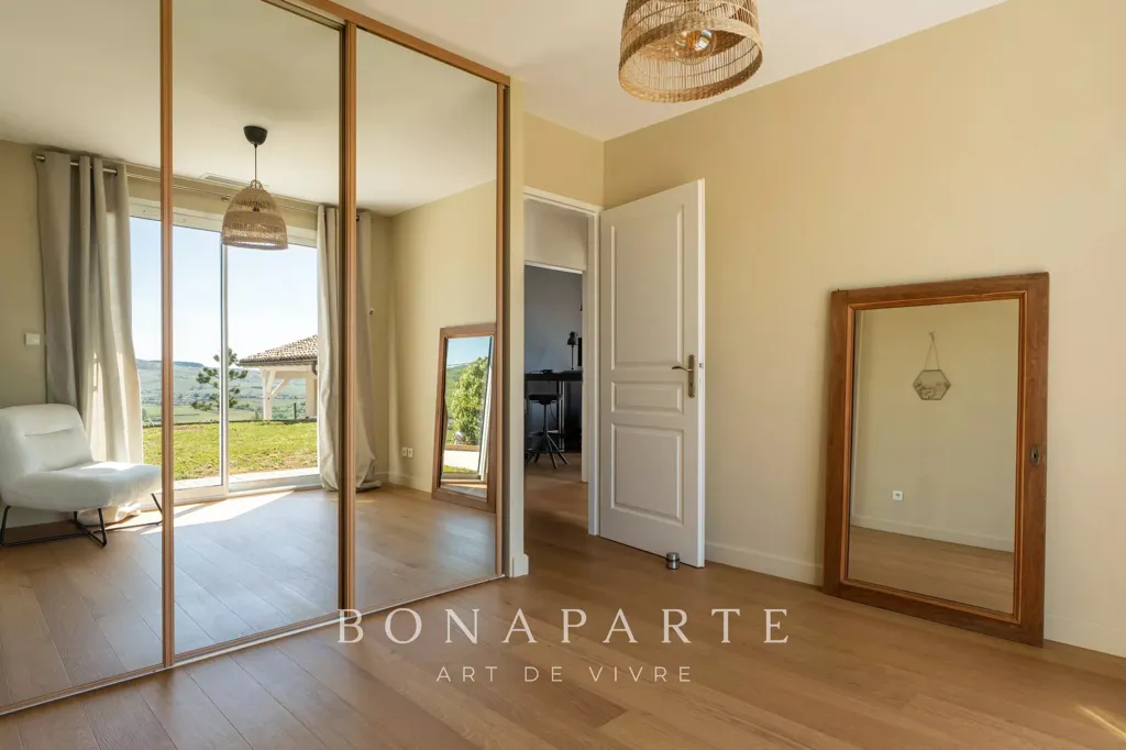 Chambres - Villa d'Exception avec Vue Panoramique au Cœur des Vignes