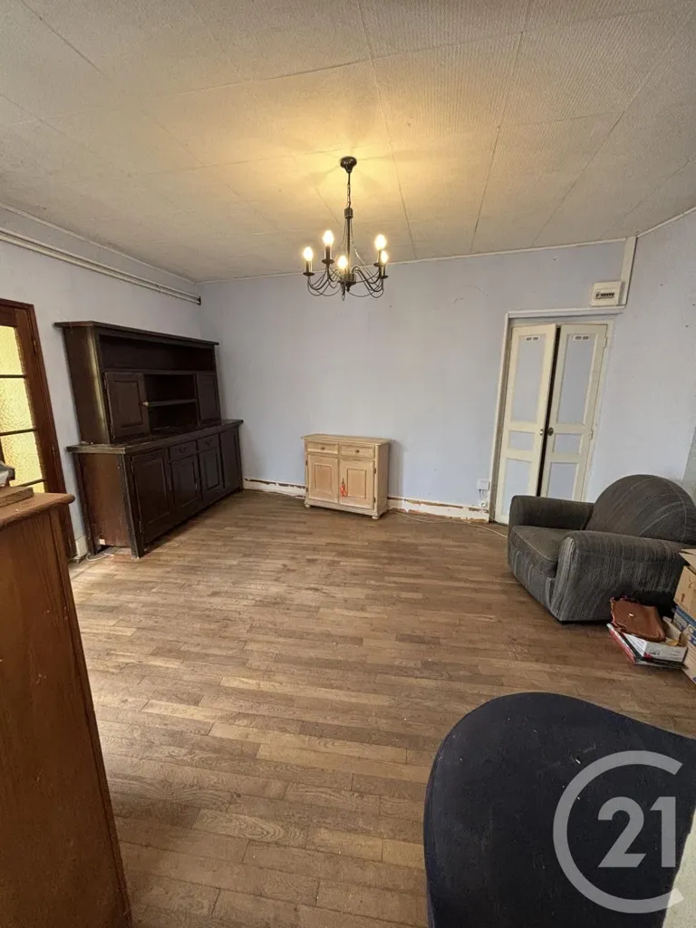 Maison 3 pièces à Montluçon