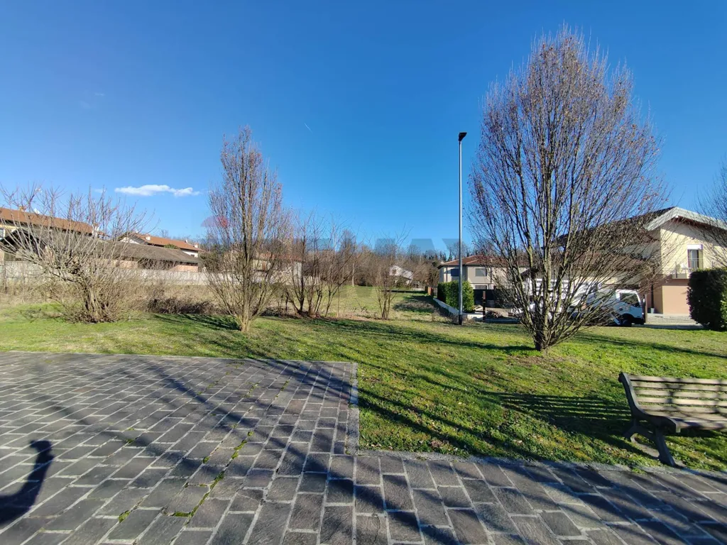 Aed - Buildable Land near Naviglio Grande, Nosate
