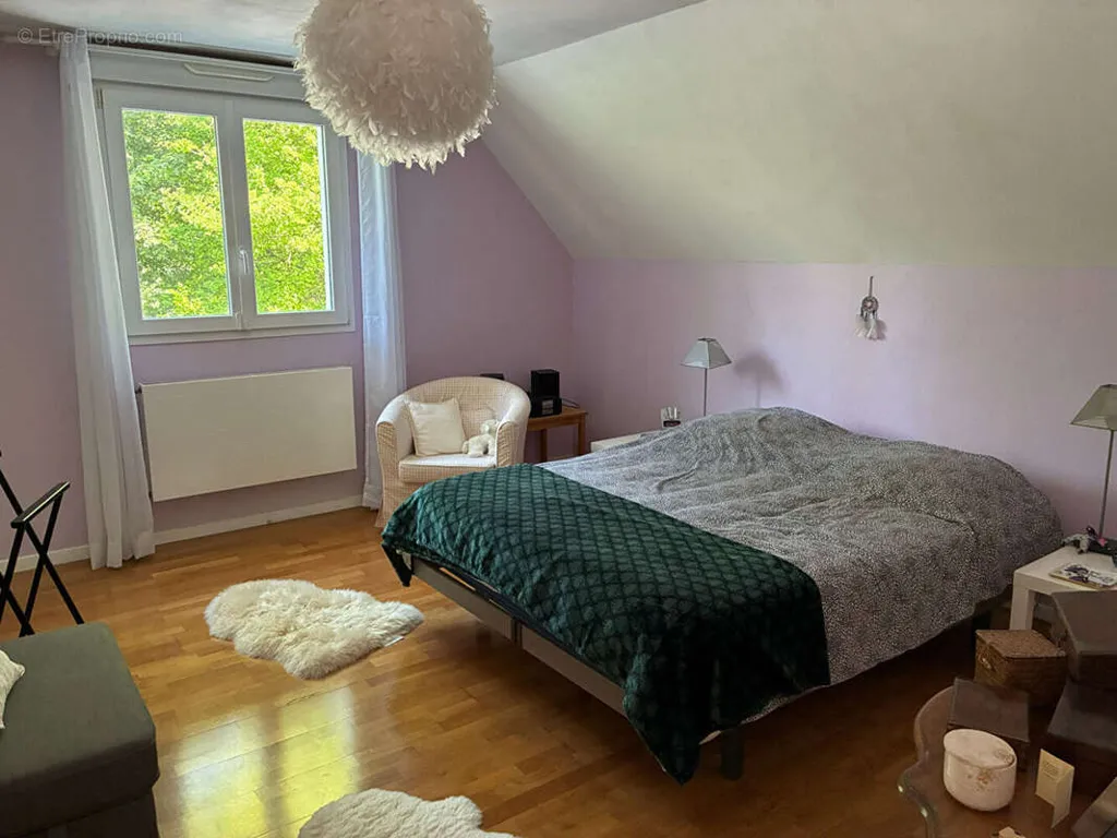 7-toaline maja asukohas Miserey-Salines