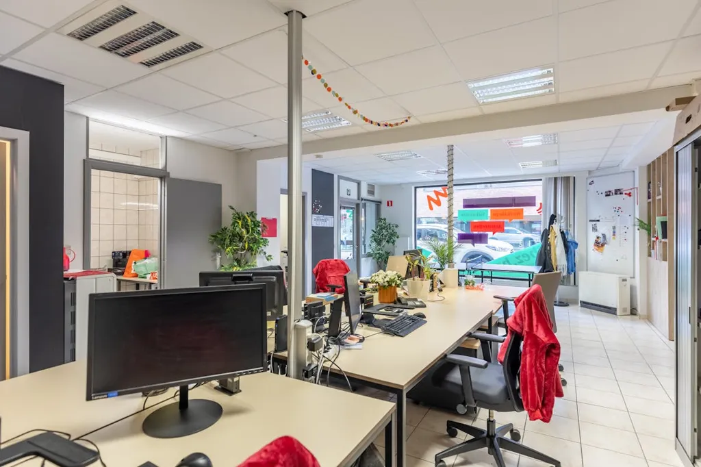 Bureau - Local Commercial Centré à Hasselt