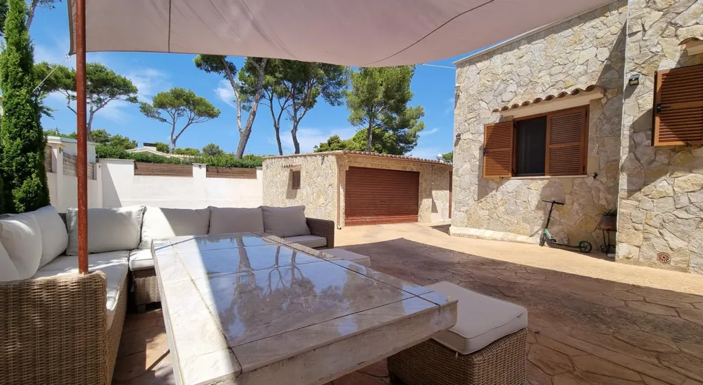 Terrass - Single-Storey Villa with Pool in El Toro, Calvià