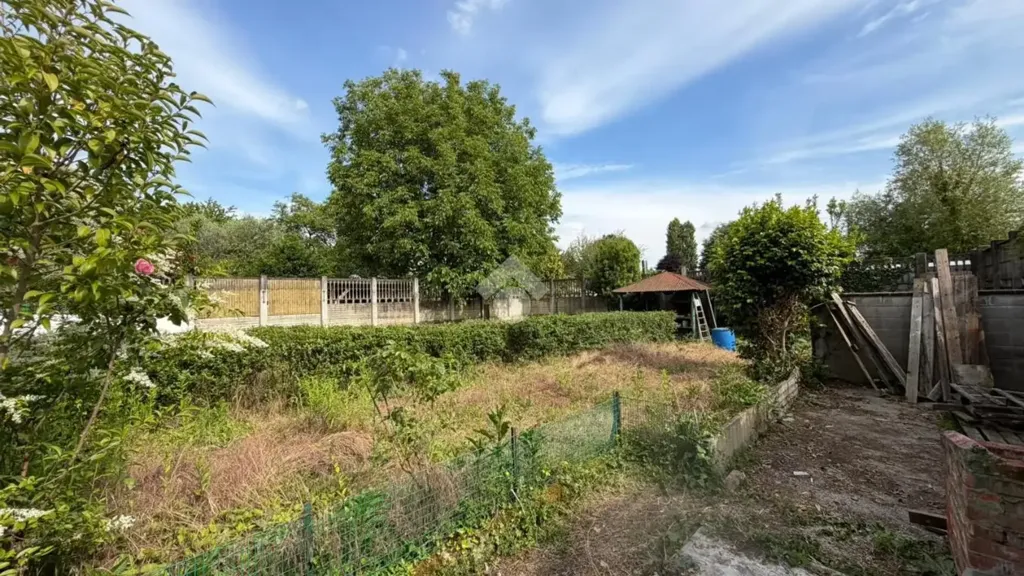 Jardin - Independent Apartment with Private Garden in Desio
