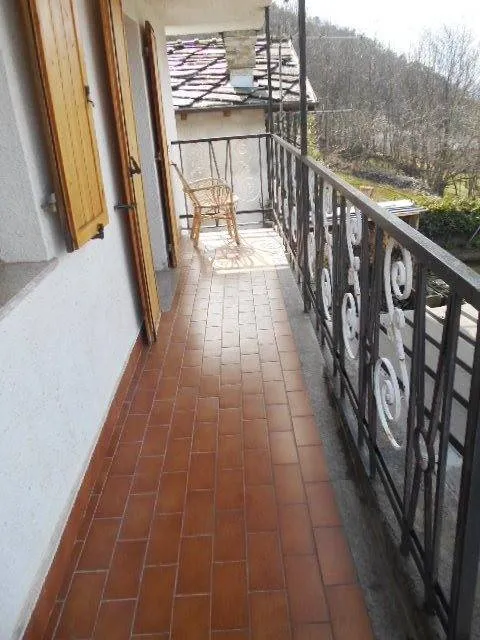 Rõdu - Panoramic Villa with Garden in Roure