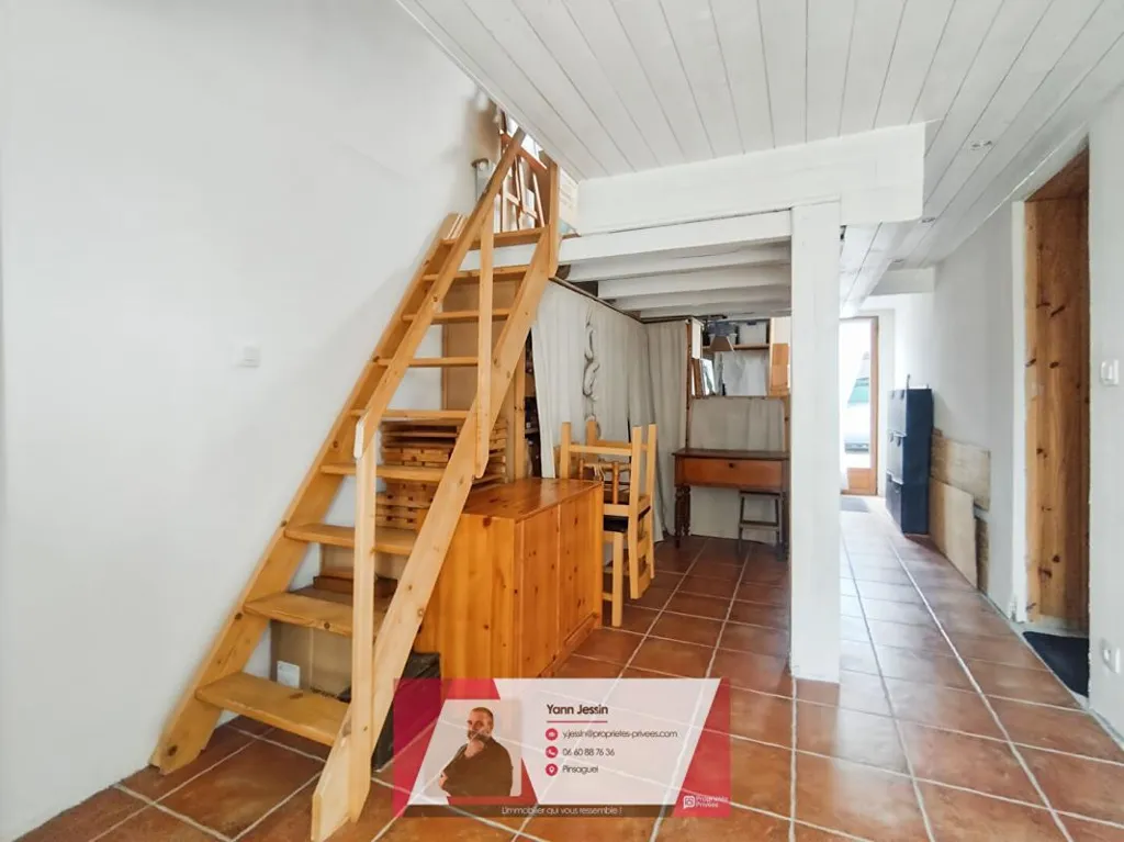 Toad - Single-Storey House with Large Garden in Roques