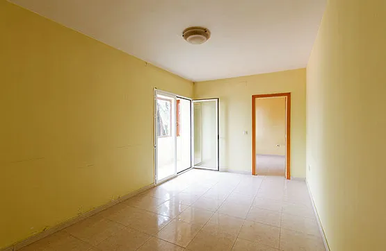 Office in Central Ricla, Zaragoza