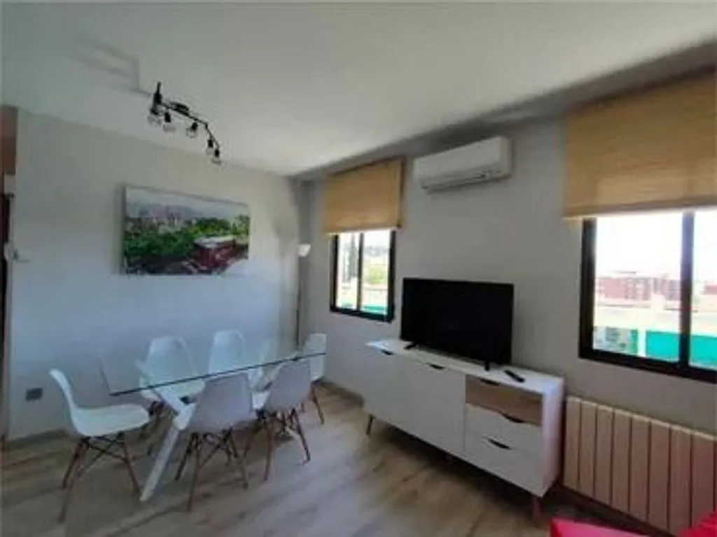Elutuba - Student Flat with Terrace in Pajaritos