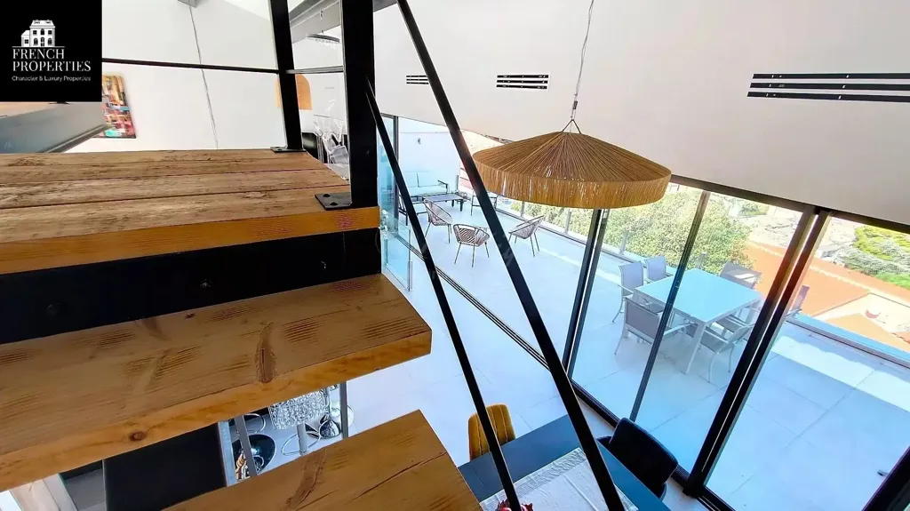 Pièces - Maison Contemporaine avec Vue Panoramique à Port-Vendres