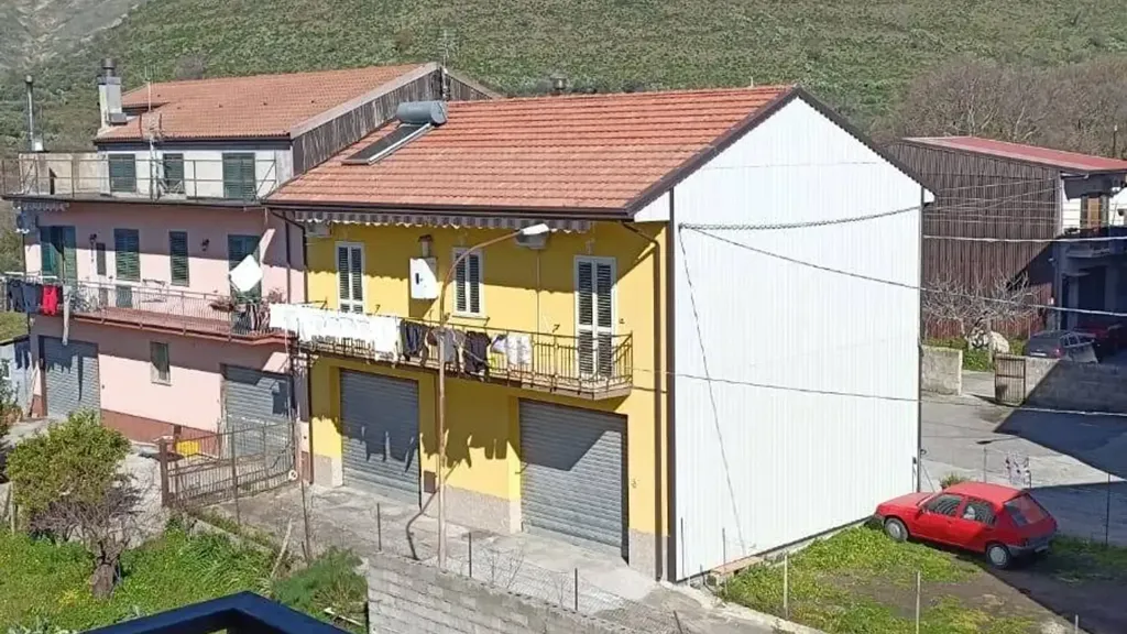Esterno - Villa with Edificabile Land in Moio Alcantara