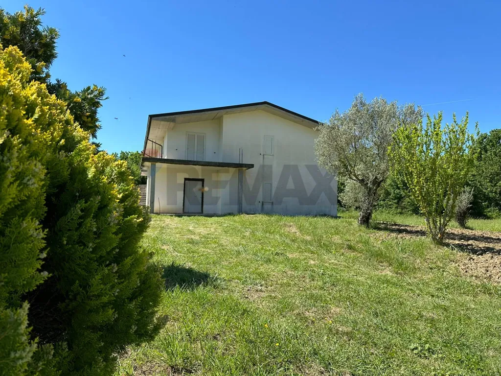 Esterno - Customisable House with Balcony in Rocchetta a Volturno