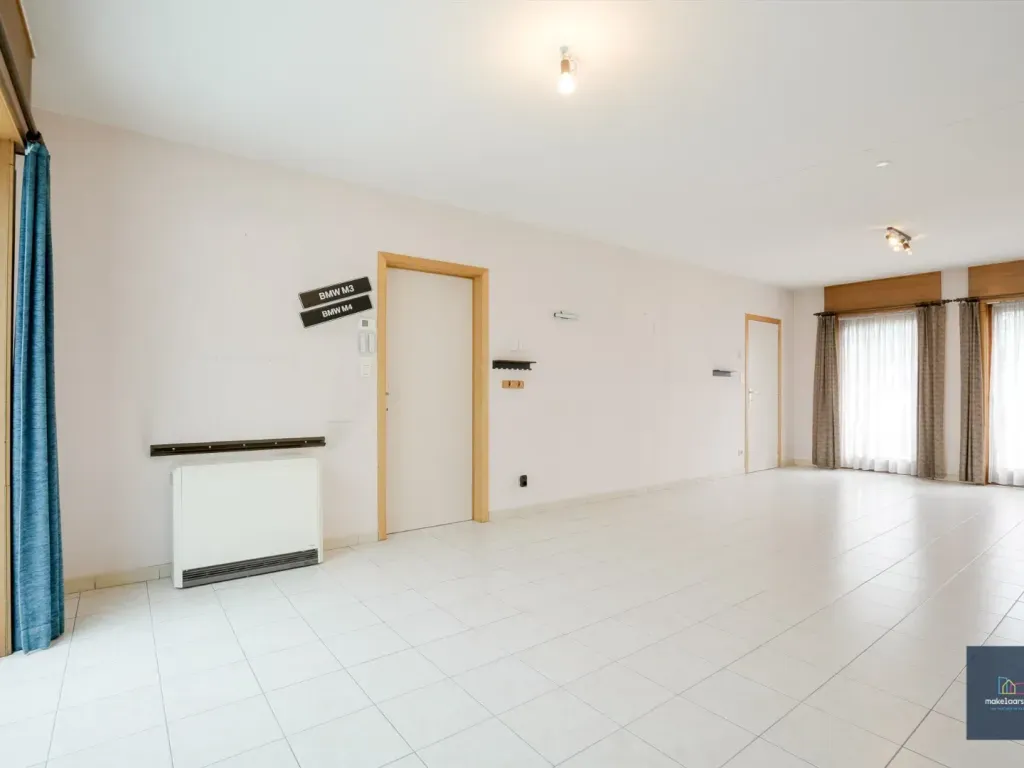 Séjour - Maison avec terrasse et garage à Destelbergen
