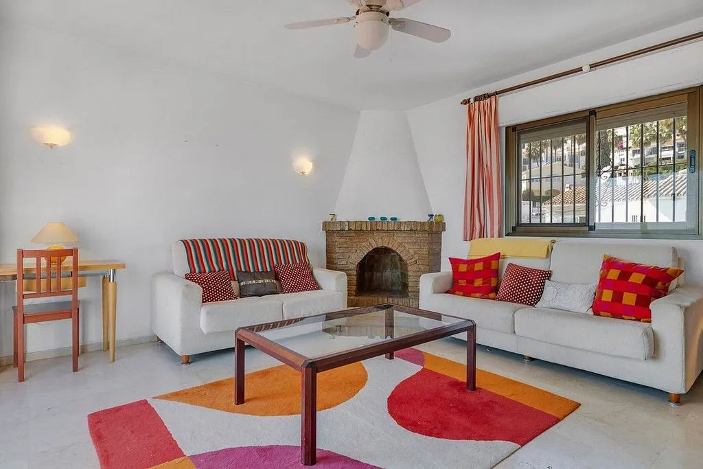 Elutuba - Apartment with Sea View and Pool in Benalmádena