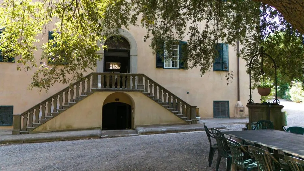 Välivaade - Napoleonic Villa with Pool in Livorno Hills
