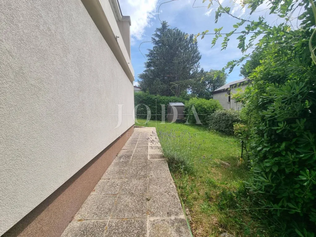 Giardino - Family House with Pool on Krk Island
