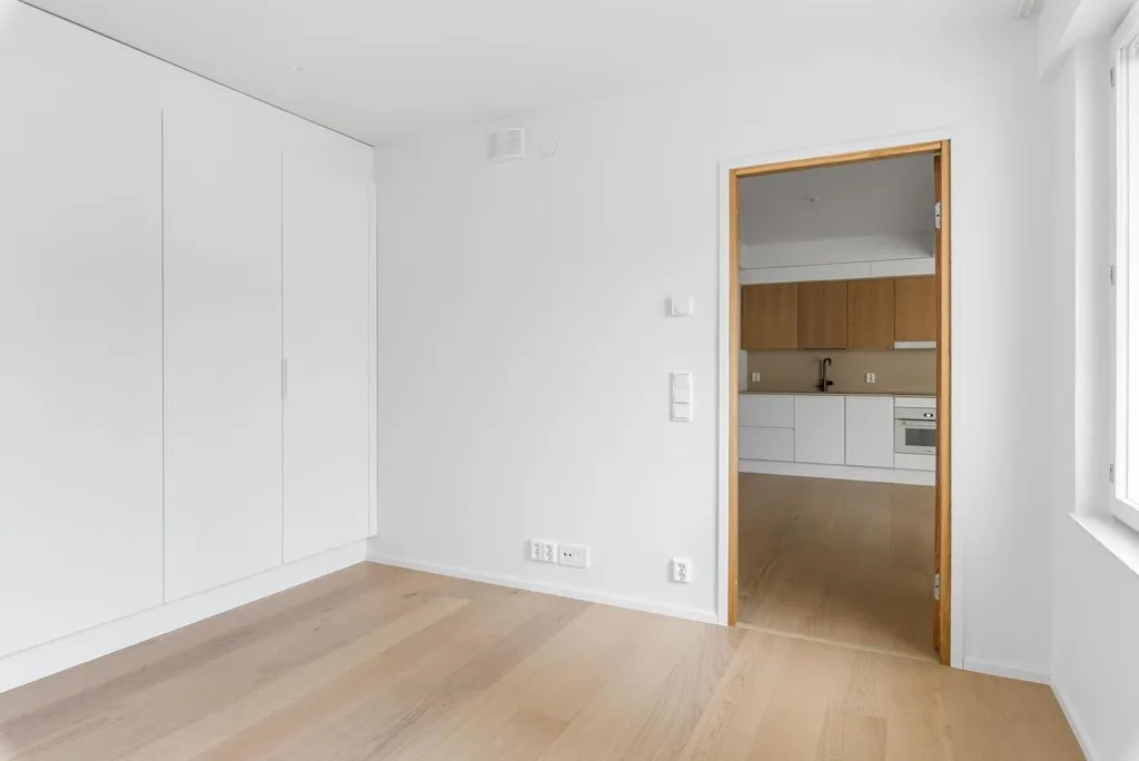 other_room