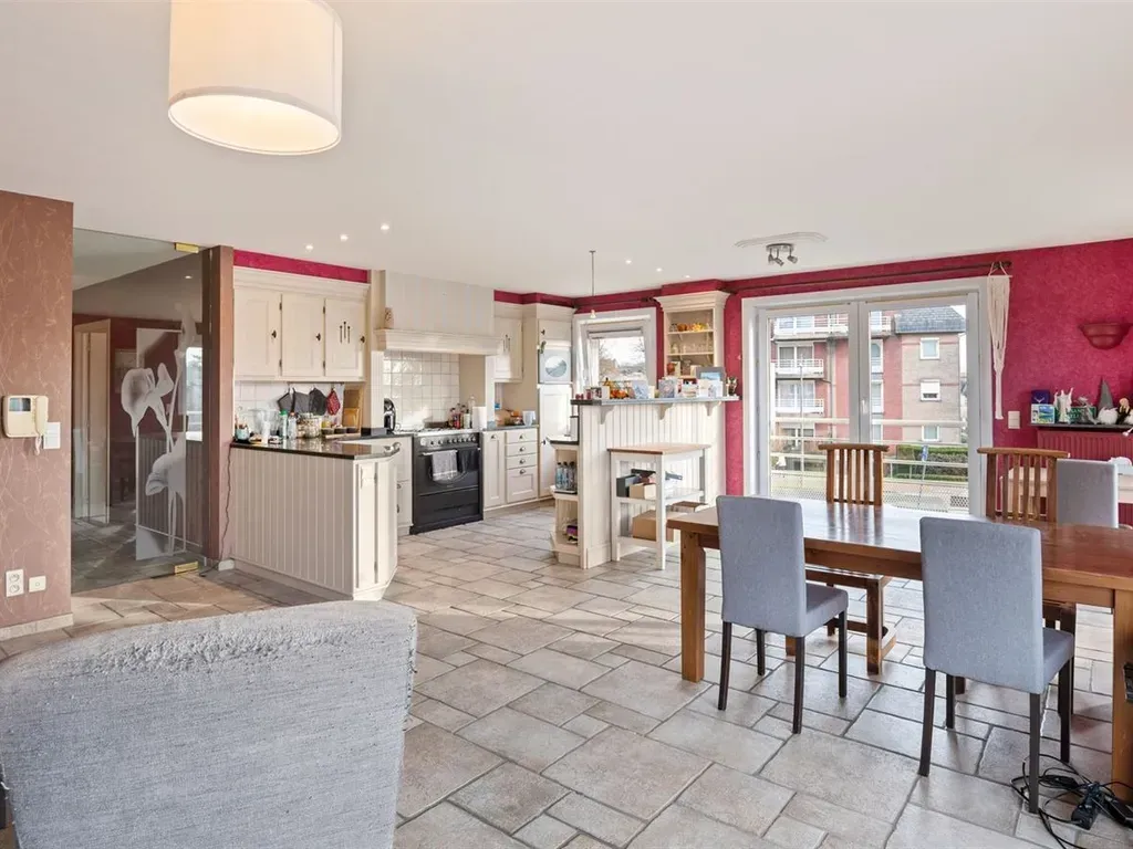 Söögituba - Spacious Apartment with Central Location in Duffel