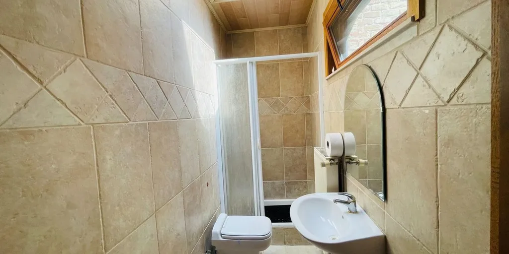 Salles de bain - Rijwoning Charmante avec Patio à Bruges