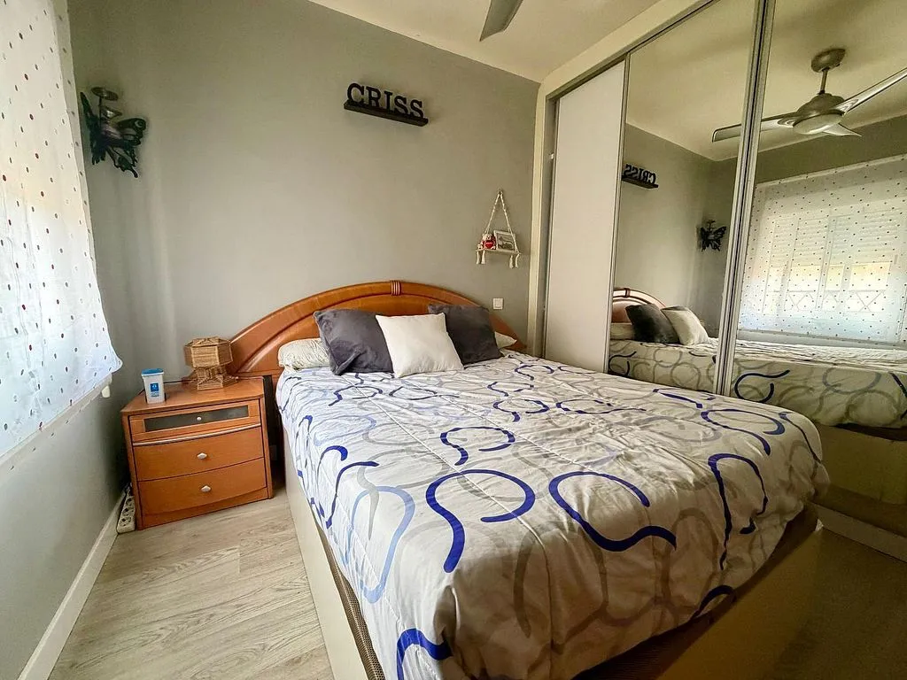 Chambres - 2-Bedroom Flat with Terrace in Carabanchel