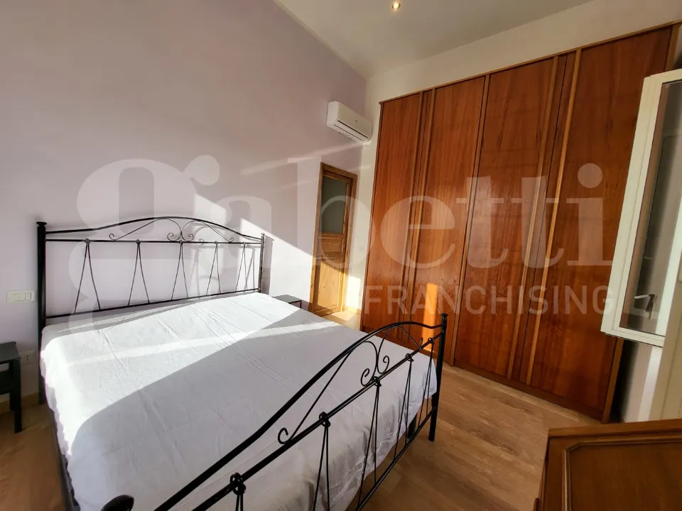 Chambres - Fully Furnished Apartment in Bagnoli, Naples
